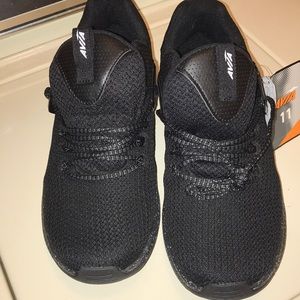 Balance Man Made (AVIA)